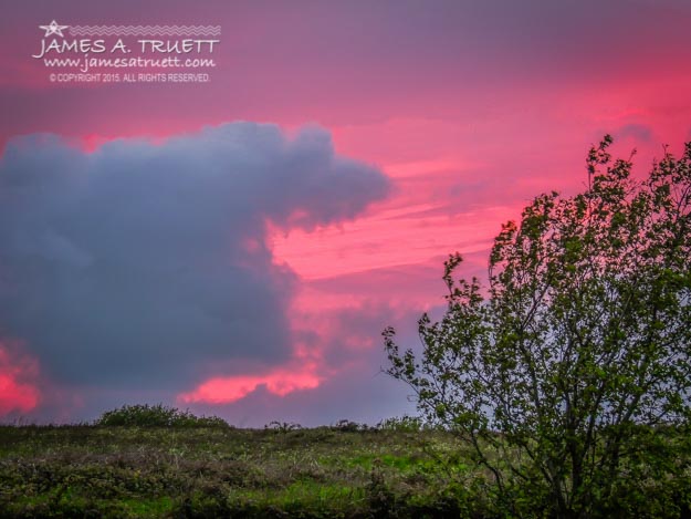 Crimson Sunset in Irish Spring