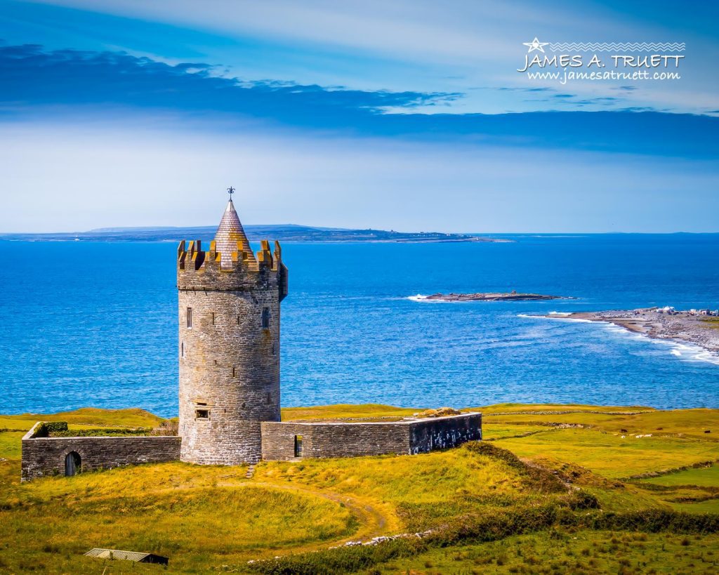 Doonagore Castle