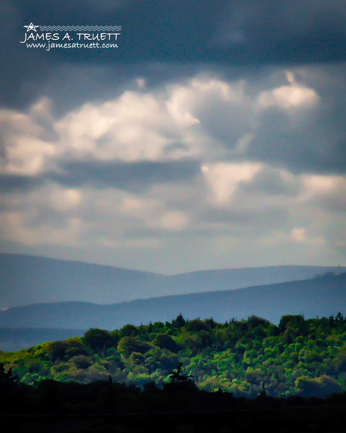 green hills and irish mist